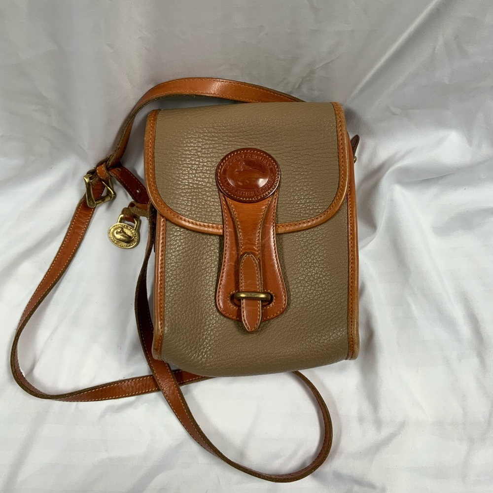 Dooney & Bourke purse ~ Vintage